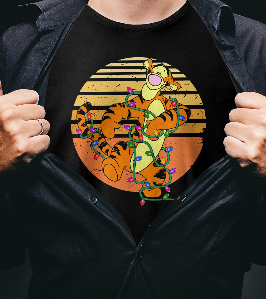 Tigger Christmas Lights Retro Sunset T-Shirt