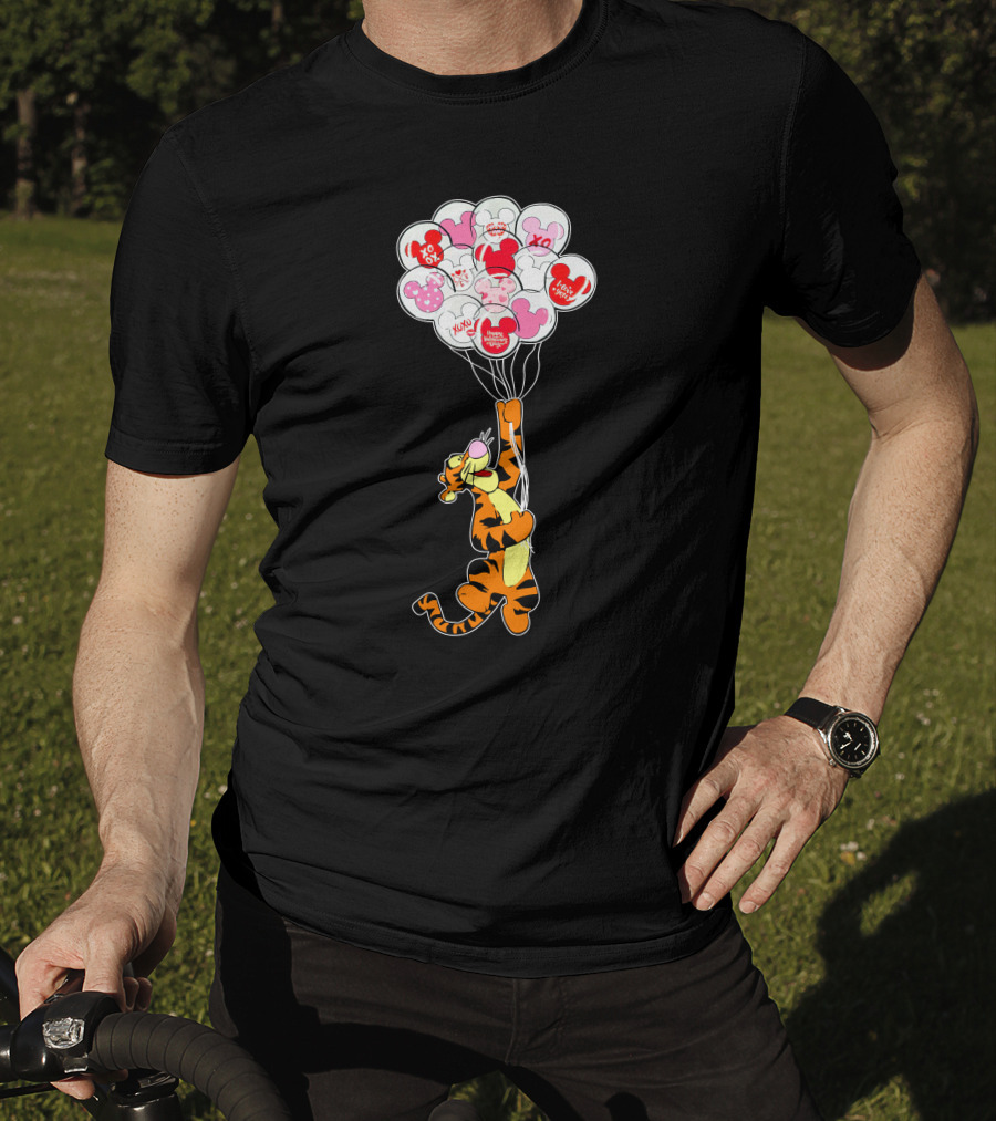 Tigger Flying With Mickey Balloons Valentine's Day Xo Hunny Disney T-Shirt