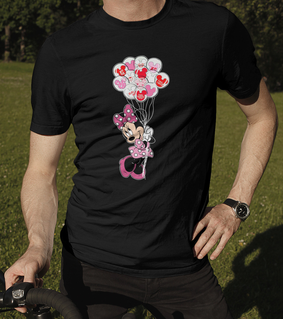 Minnie Mouse Holding Heart Balloons With Xoxo And Hugs Kisses Patterns T-Shirt