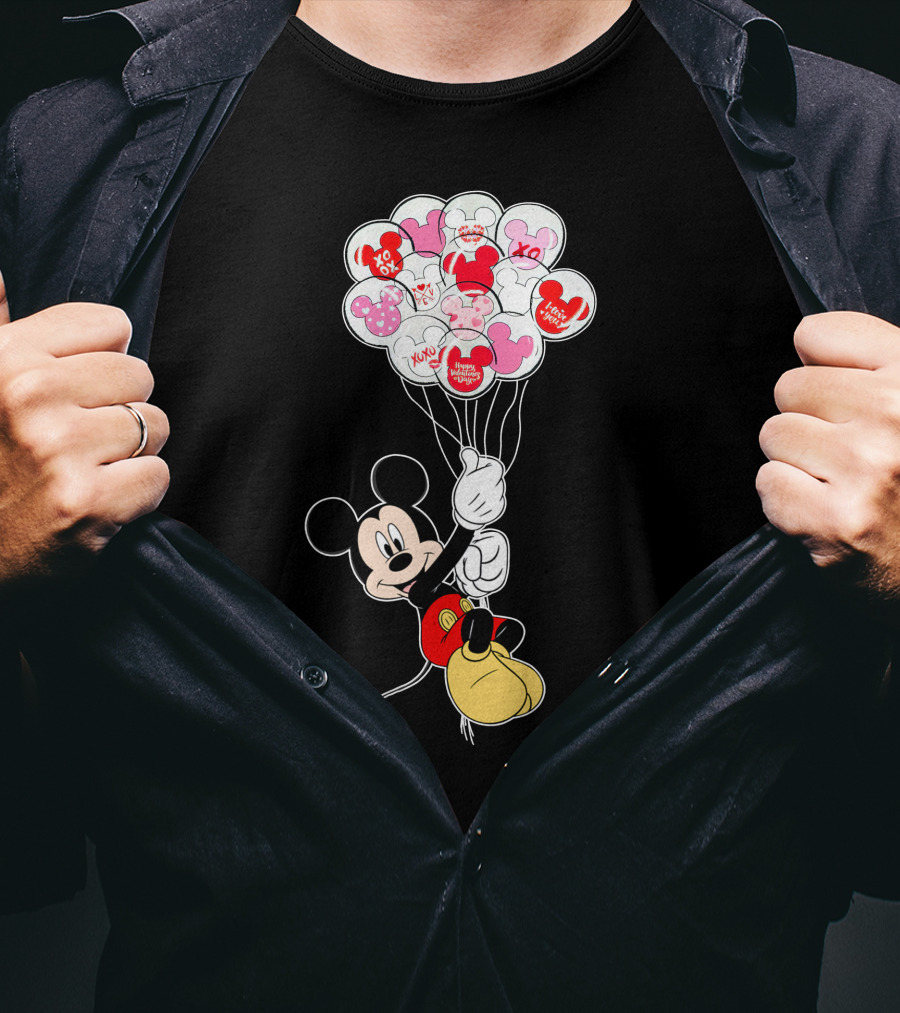 Mickey Mouse Holding Heart Balloons With Xo Love Messages T-Shirt