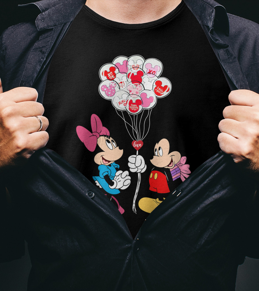 Mickey & Minnie Love Balloons Xo Kiss Me T-Shirt