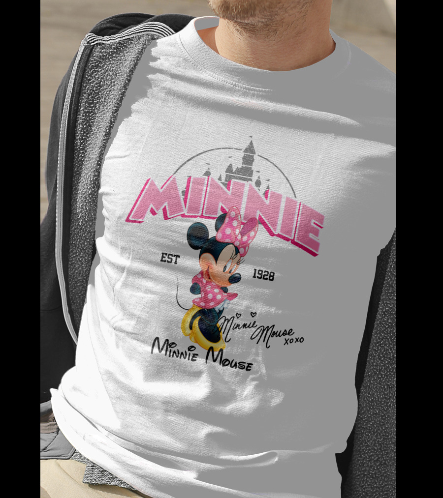Minnie Mouse Est 1928 Disney Castle Background Xoxo T-Shirt
