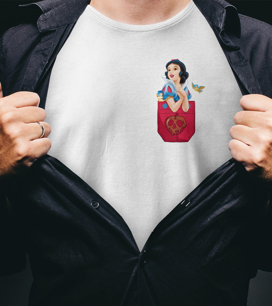 Snow White With Bluebird And Poison Apple Pocket T-Shirt