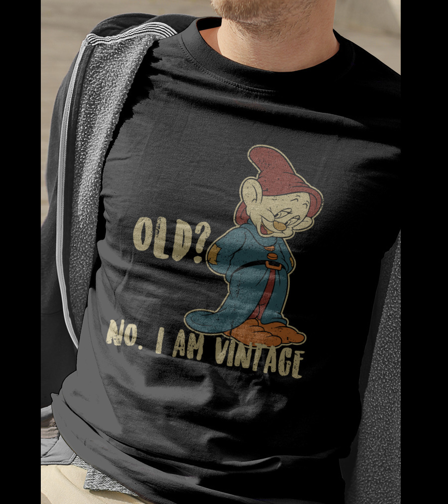 Dopey Old No I Am Vintage T-Shirt