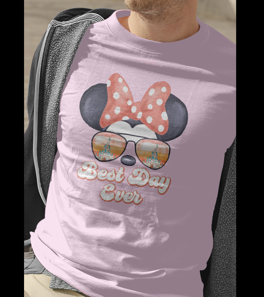 Minnie Mouse Best Day Ever Castle Sunglasses T-Shirt