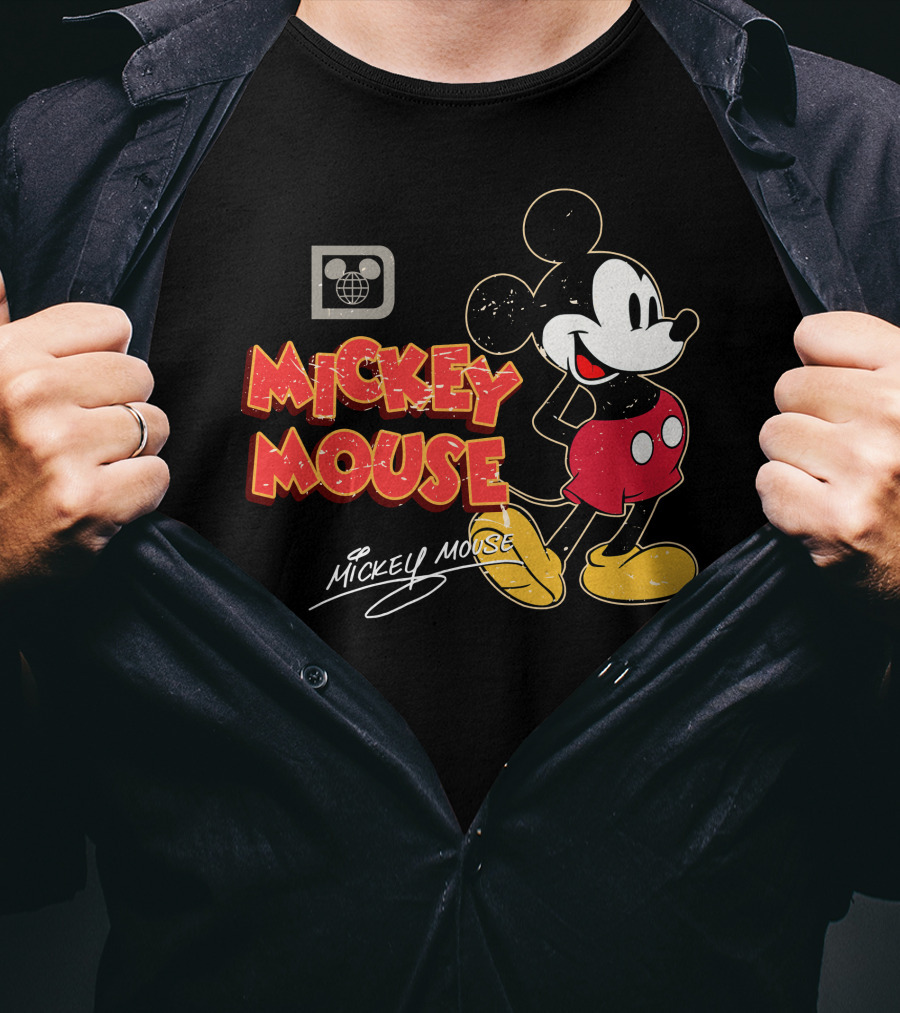 Mickey Mouse Iconic Character Vintage Style Retro Red Shorts T-Shirt