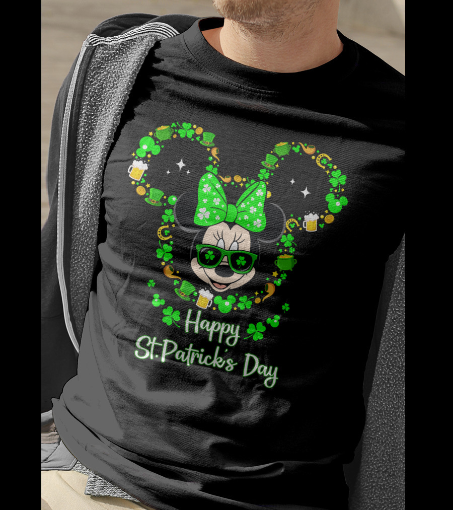 Happy St. Patrick's Day Minnie Mouse With Green Shamrocks And Accessories T-Shirt