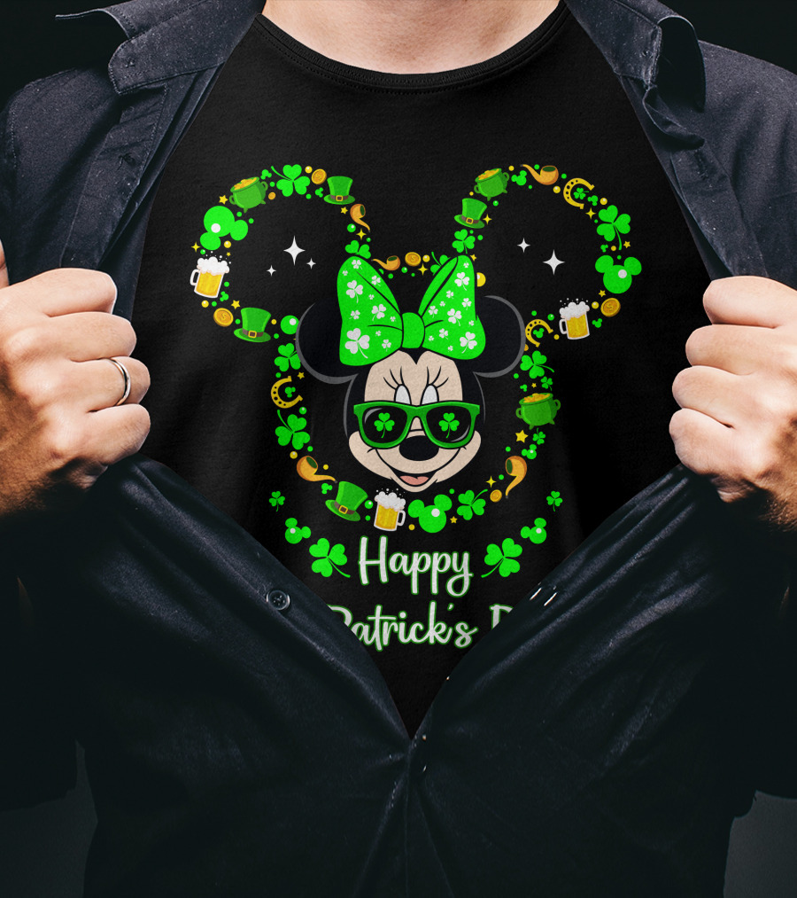 Happy St. Patrick's Day Minnie Mouse With Green Shamrocks And Accessories T-Shirt
