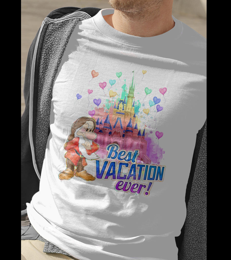Best Vacation Ever Grumpy Castle Balloons T-Shirt