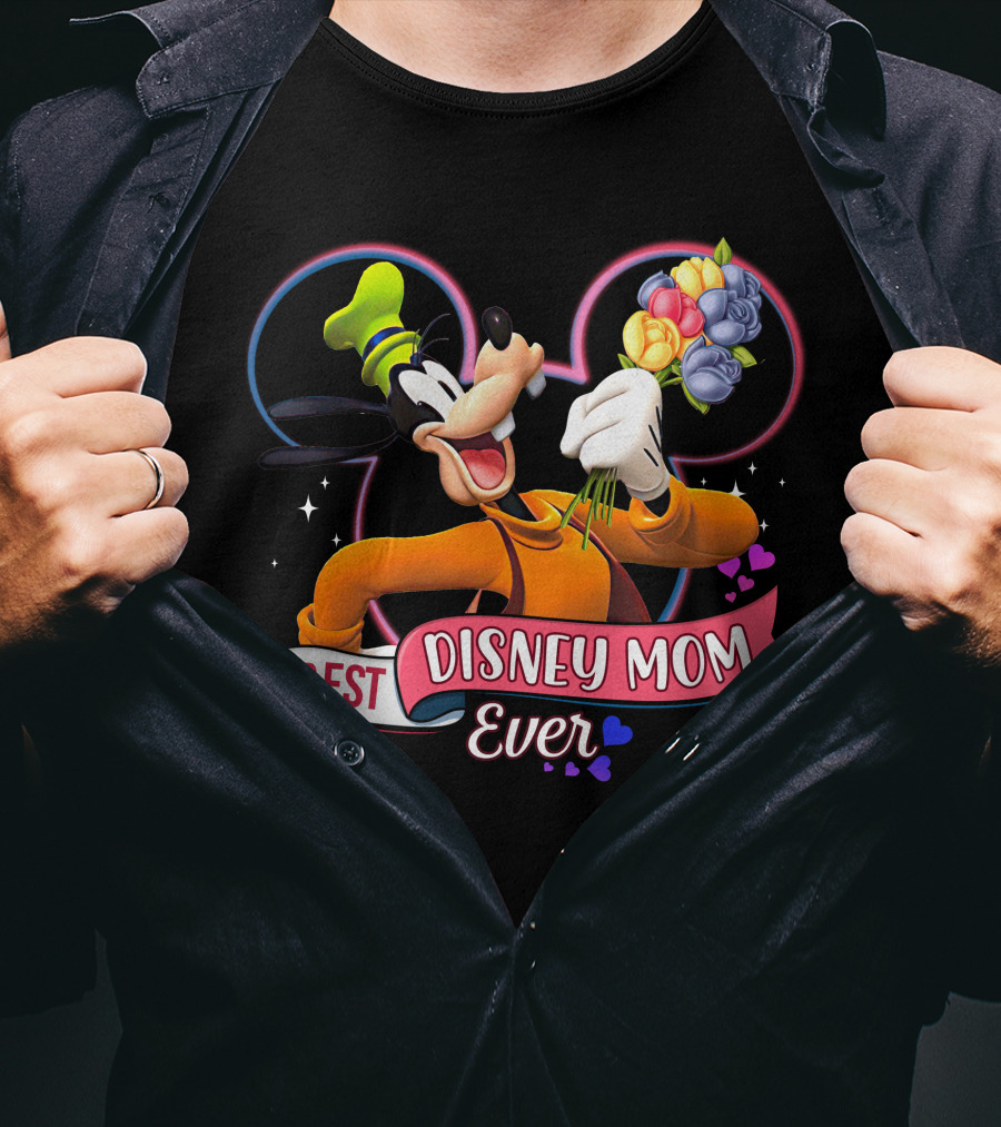 Best Disney Mom Ever Goofy Holding Flowers Pixar Balloons Hearts T-Shirt