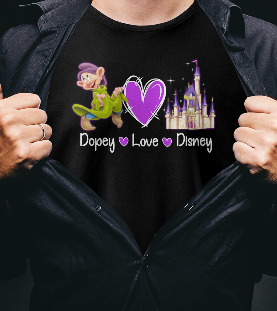 Dopey Love Disney Castle Magic T-Shirt