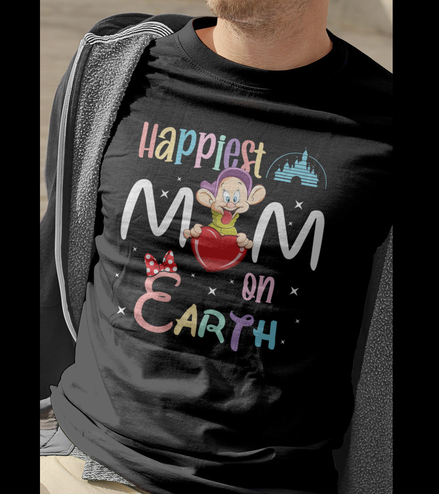 Happiest Mom On Earth Dopey Disney Castle Heart T-Shirt