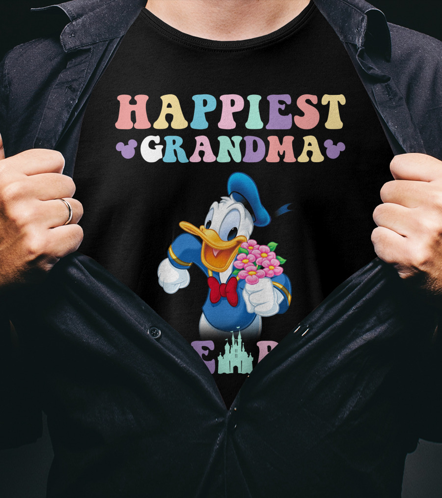 Happiest Grandma On Earth With Donald Duck And Castle T-Shirt