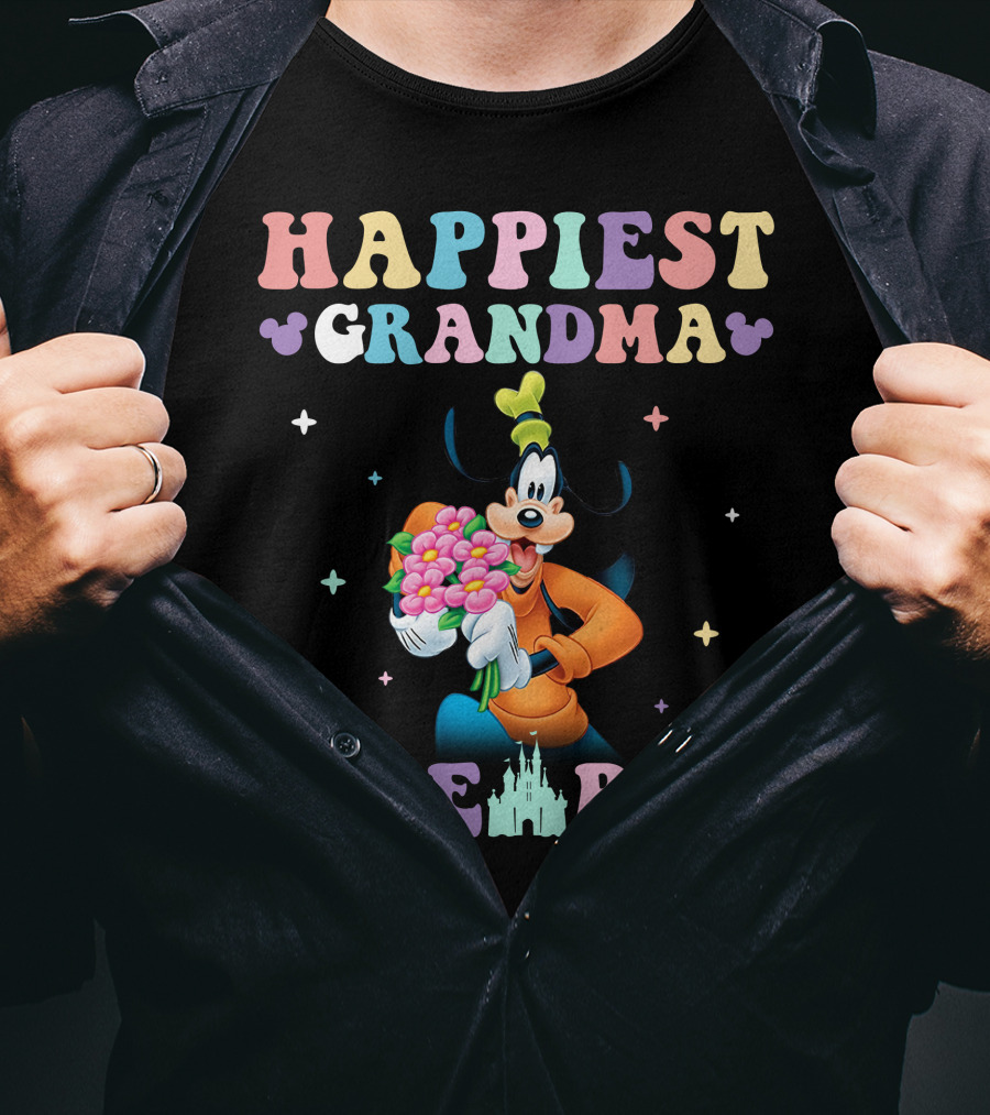 Happiest Grandma On Earth Goofy T-Shirt