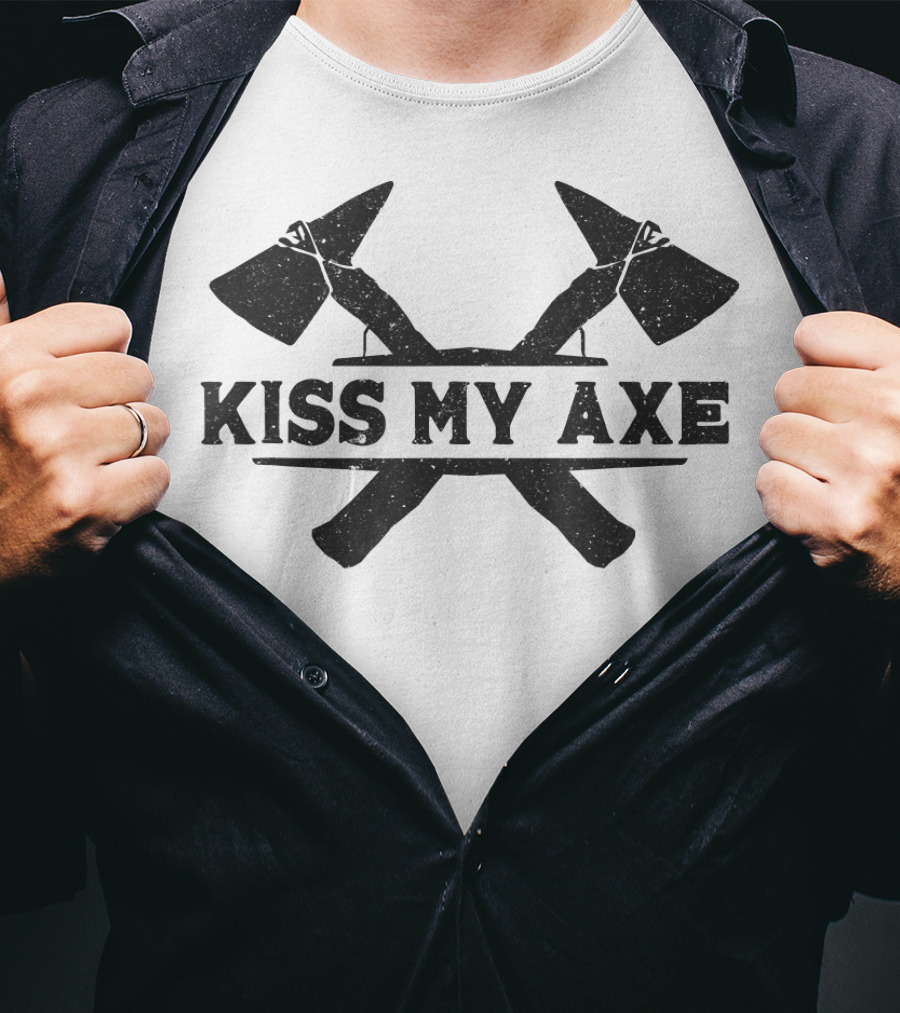 Kiss My Axe Vintage Hatchet Axe Throwing T-Shirt