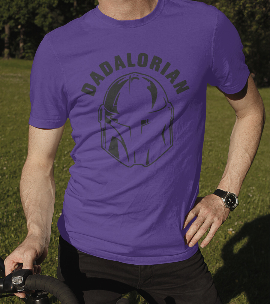 Dadalorian Funny Family Daddy Lover Father's Day Mandalorian Helmet T-Shirt