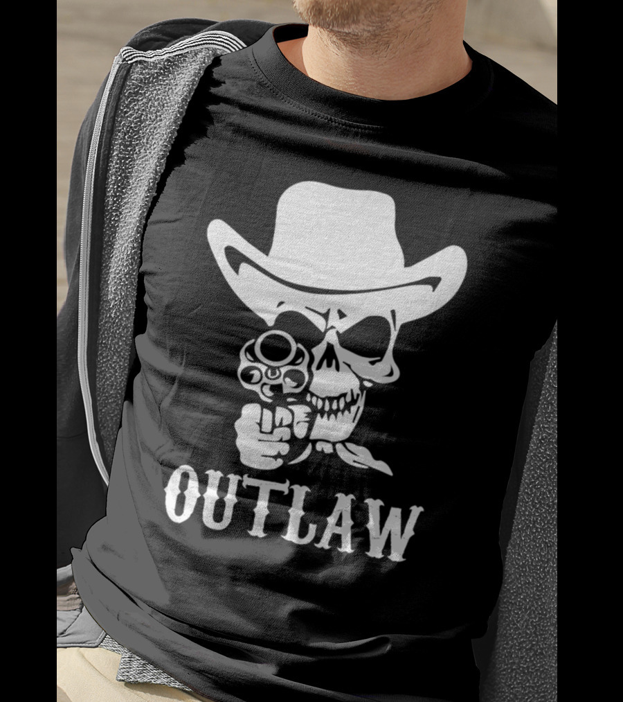 19 Outlaw Cowboy Motorbike 0997 Vintage Wild West Adventure Rider T-Shirt