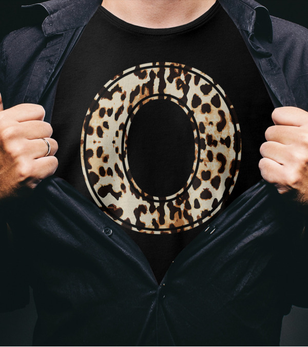 Leopard Cheetah Cool Letter O Initial Name T-Shirt