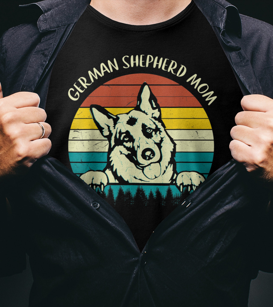 German Shepherd Mom Retro Sunset T-Shirt