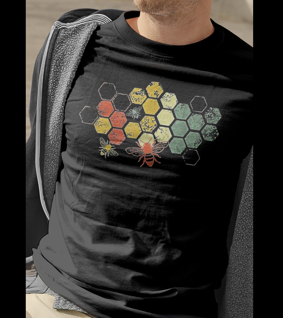 Beekeeper Beekeeping Honey Vintage Honeycomb Bees Hexagon T-Shirt