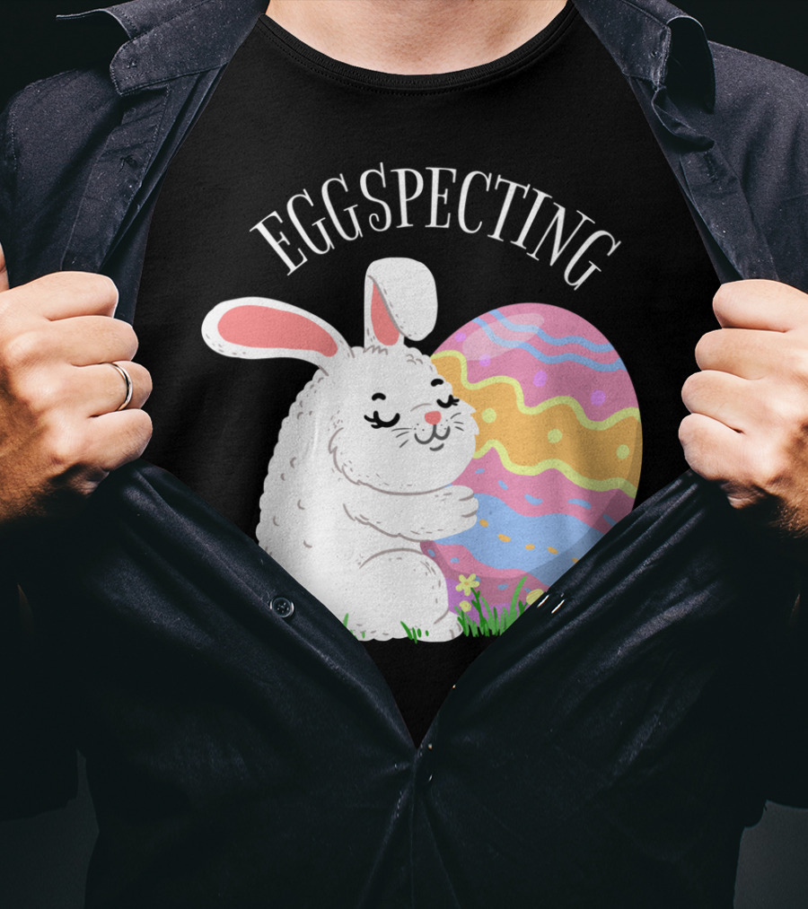 Eggspecting Easter Bunny Hugging Colorful Egg Pregnancy Announcement T-Shirt