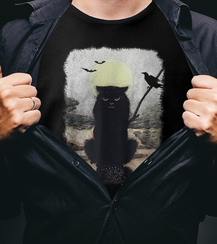 Moonlit Spooky Halloween Scary Black Cat With Bats And Crow T-Shirt