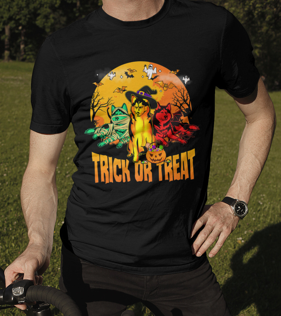 Trick Or Treat Siberian Husky Halloween Ghosts Pumpkins And Bats T-Shirt