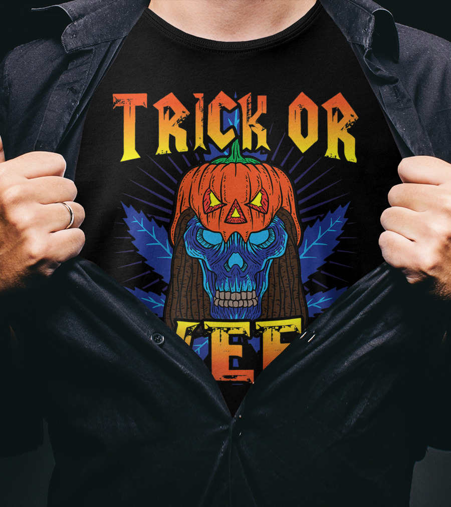Trick Or Weed Pumpkin Skull Smoking Cannabis THC Halloween Stoner T-Shirt