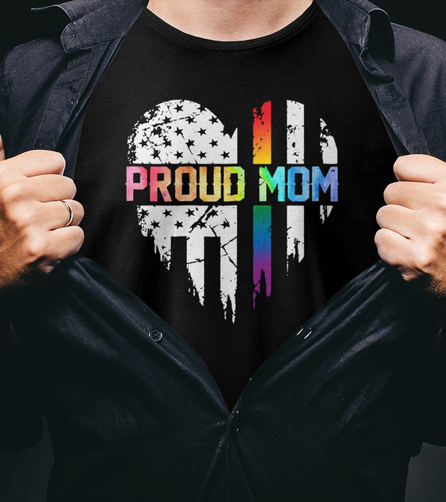 Proud Mom Rainbow Heart With American T-Shirt