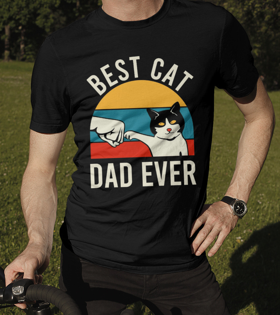Best Cat Dad Ever Vintage Retro Cat Fist Bump Sunburst T-Shirt