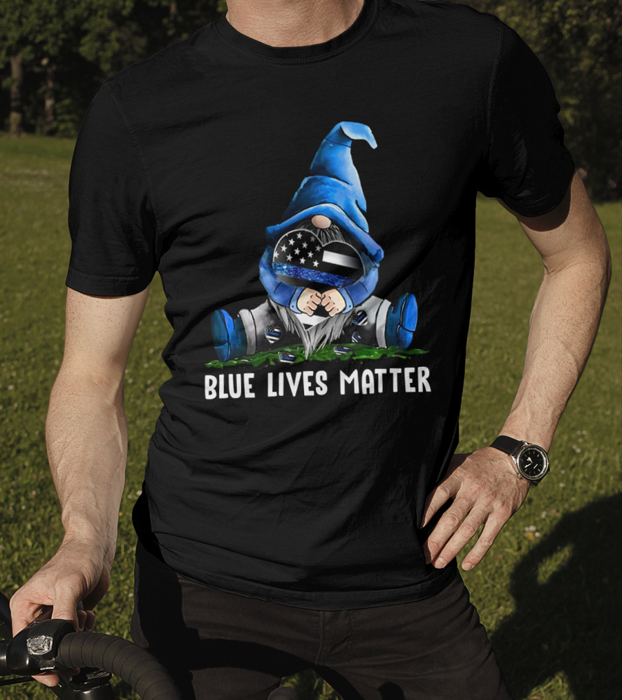 Blue Lives Matter Gnome Holding Thin Blue Line Flag T-Shirt