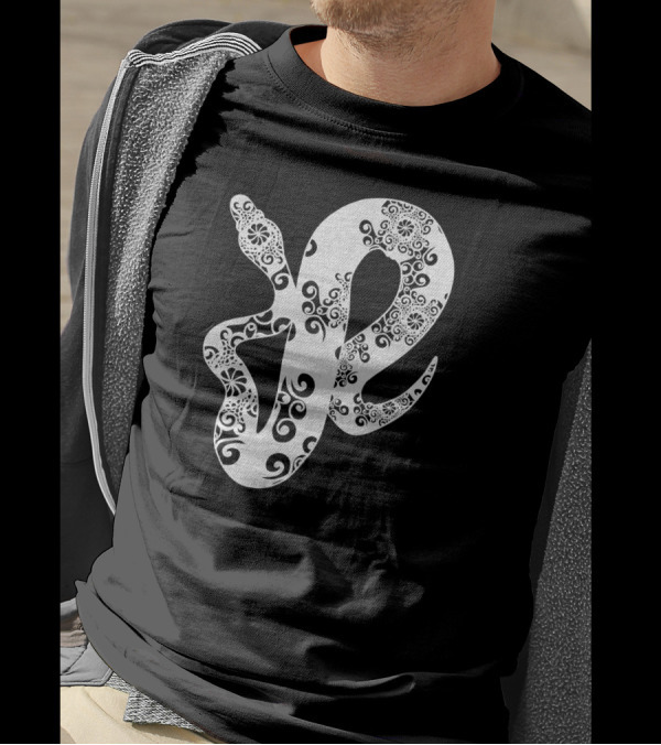 Boho Paisley Spiral Ball Python T-Shirt