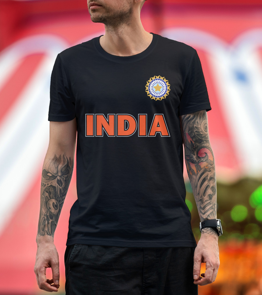 INDIA Independence Day 15 August Ind Cricket Emblem Badge T-Shirt