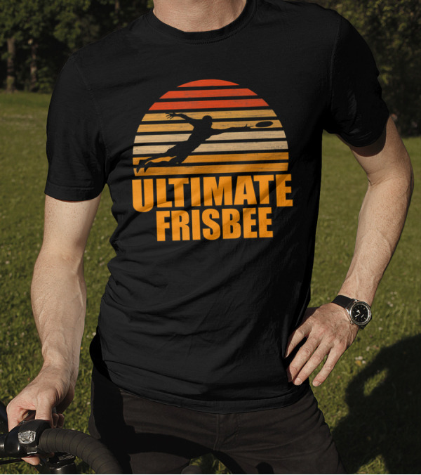 Ultimate Frisbee Retro Sunset Player T-Shirt
