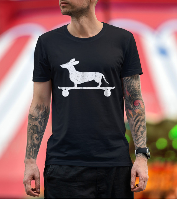 Premium T-Shirt: Cute Dachshund on a Skateboard Funny Wien T-Shirt Cute Dachshund on a Skateboard Funny Wien T-Shirt