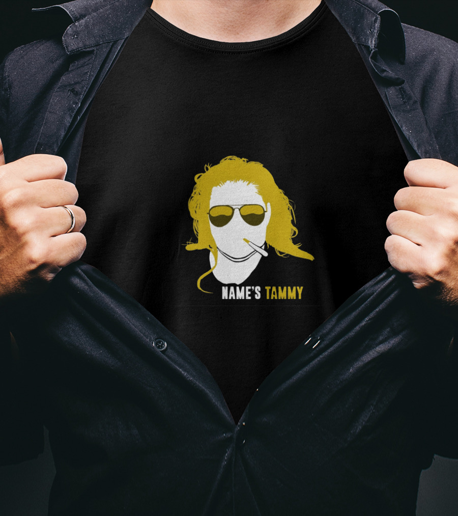NAME'S TAMMY Trailer Trash Tammy Sun Glasses Cigarette T-Shirt