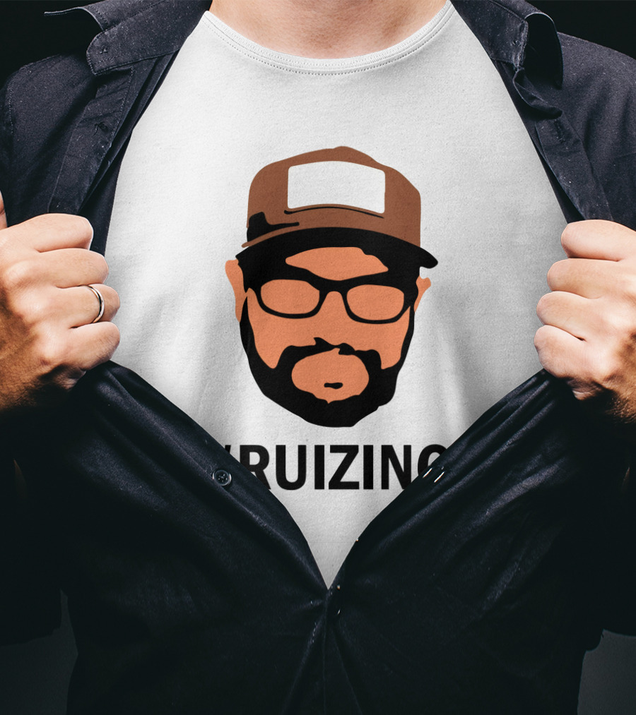 Ruizing Iconic Beard Glasses Cap Face T-Shirt