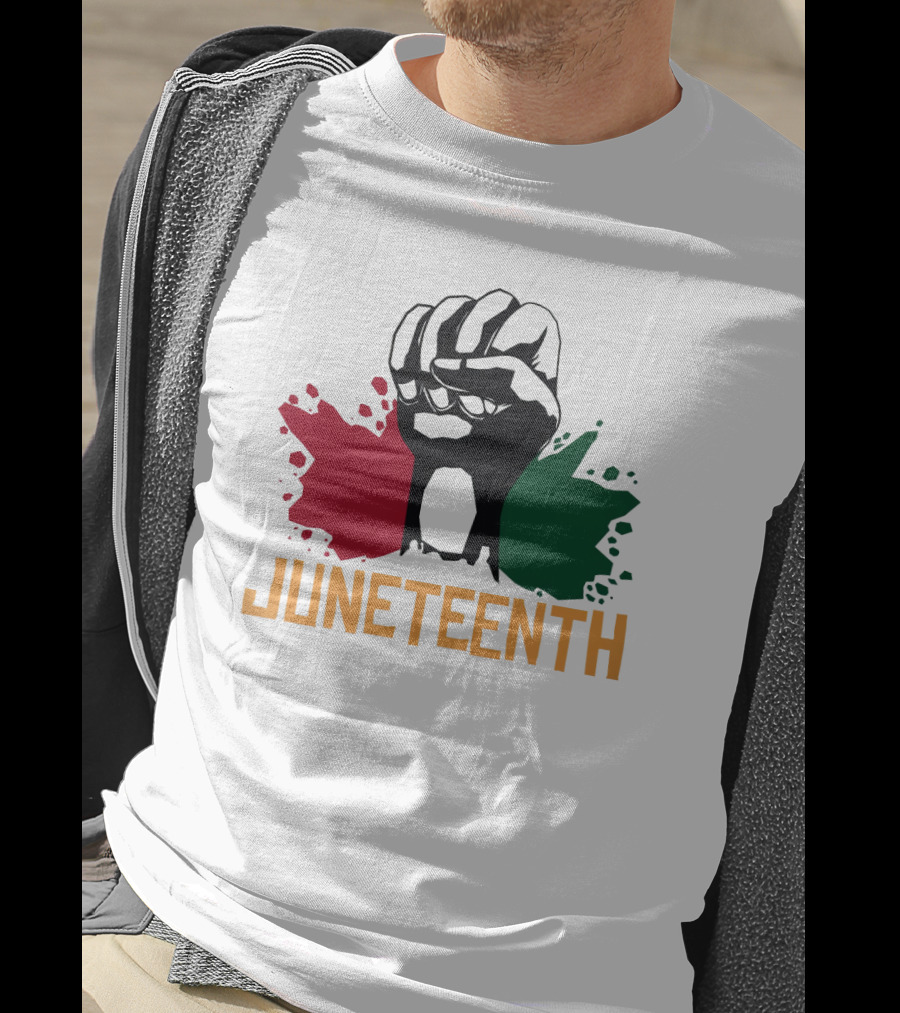 JUNETEENTH Raised Fist With Red Black Green Paint Splashes T-Shirt