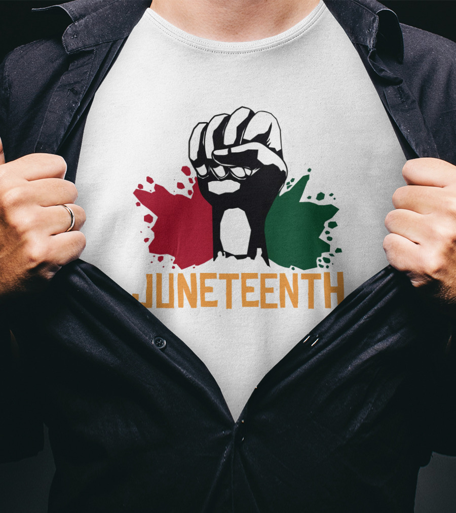 JUNETEENTH Raised Fist With Red Black Green Paint Splashes T-Shirt