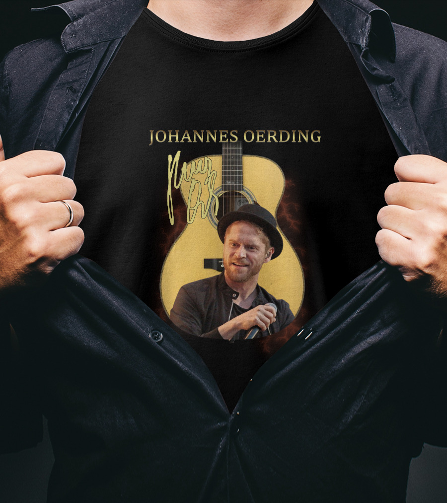 Johannes Oerding Signature Guitar With Lightning And Performance T-Shirt