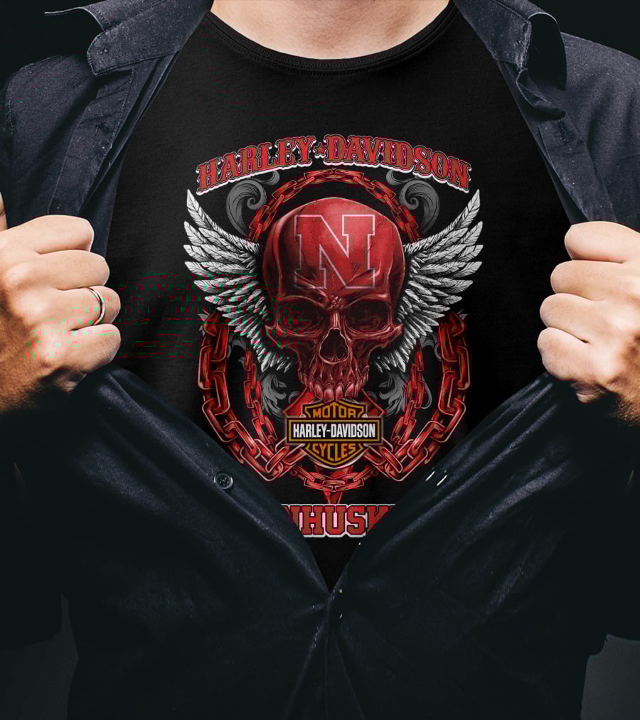 Harley Davidson Nebraska Cornhuskers Skull Wings Chain T-Shirt
