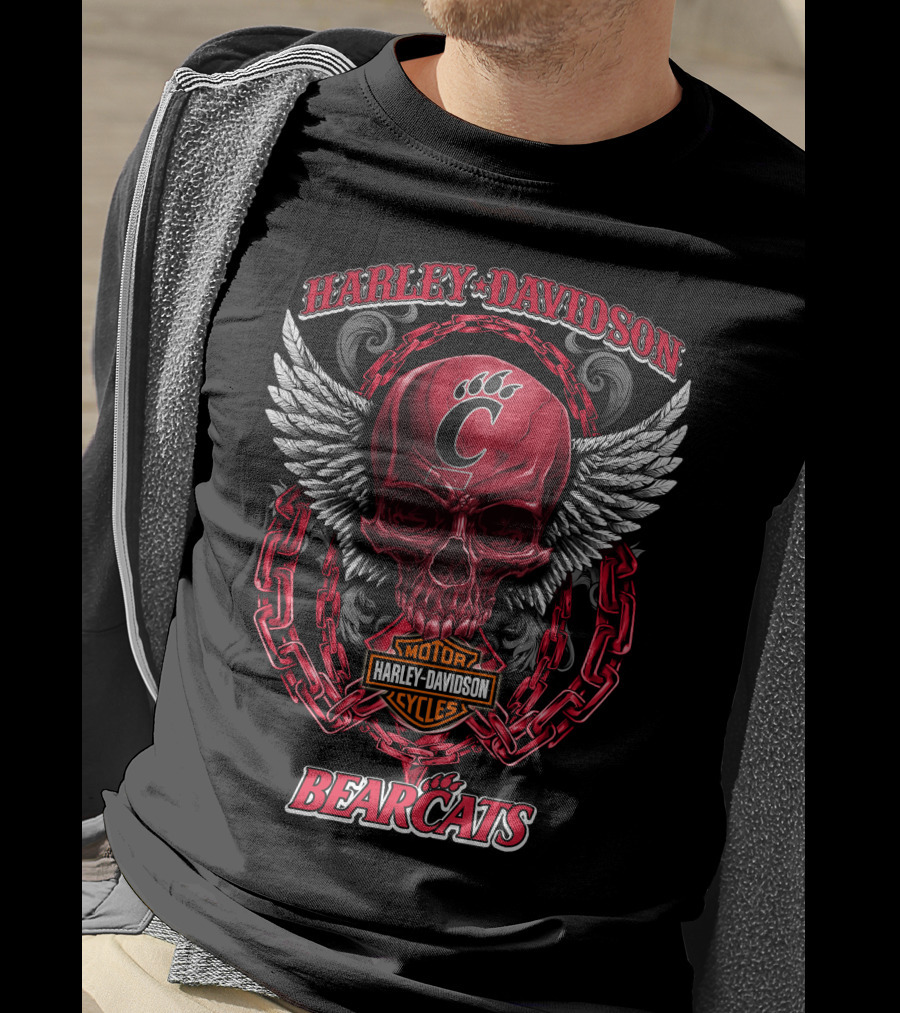 Harley Davidson Motor Cycles Cincinnati Bearcats Skull With Wings And Chains T-Shirt