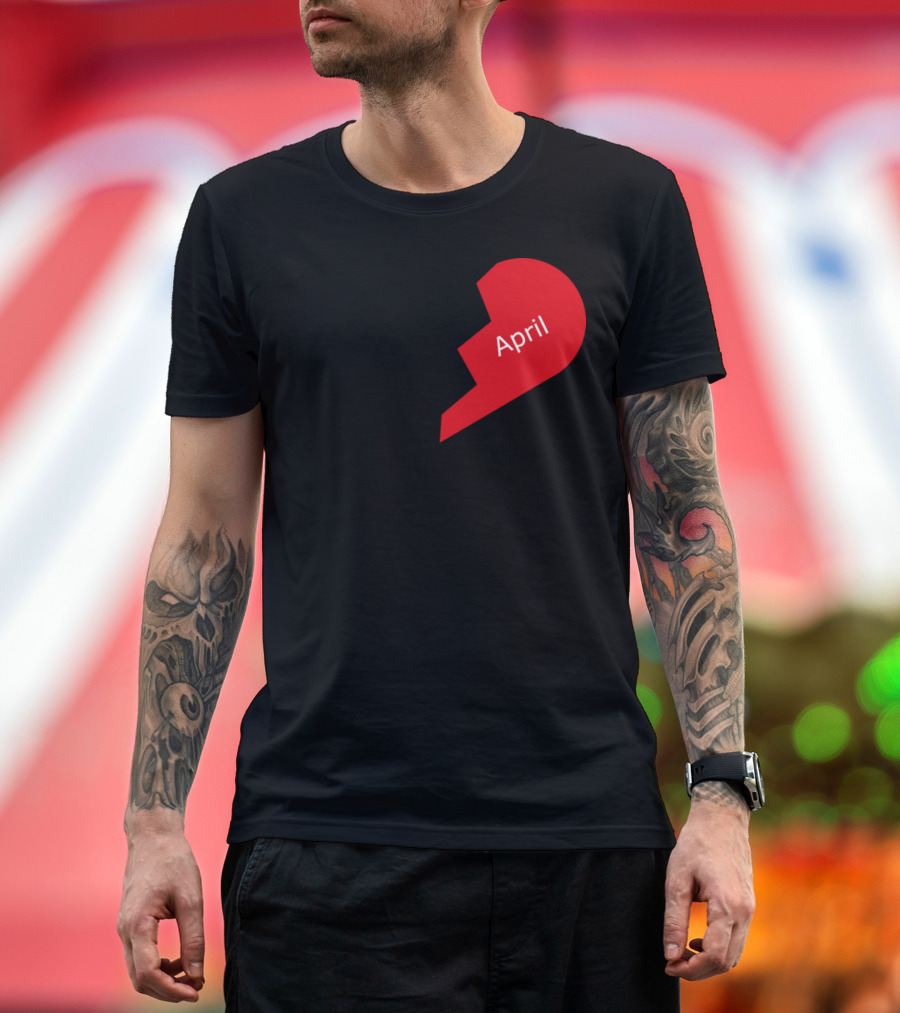 Paartner Jahrestag Geschenk Herzmotiv April T-Shirt