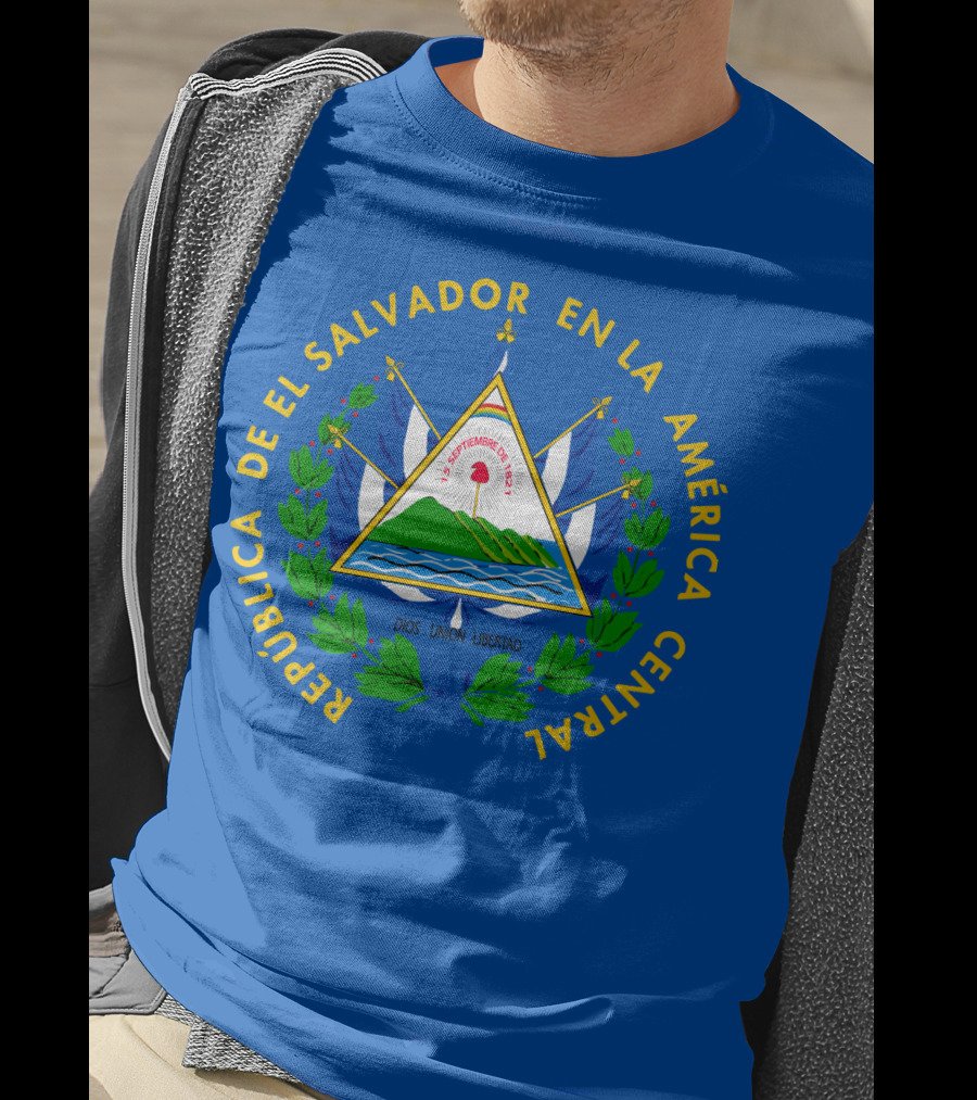 República DE El Salvador En LA América Central Dios Unión Libertad Escudo DE El Salvador T-Shirt