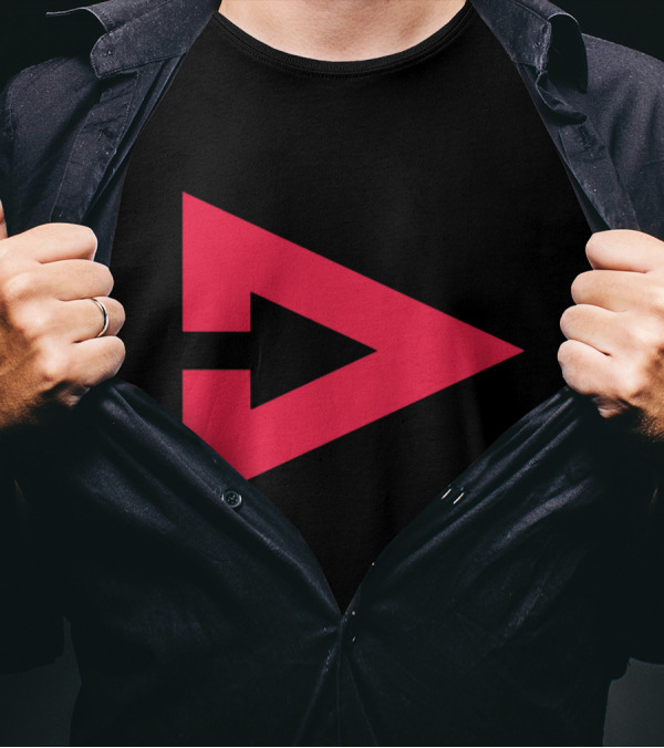 Play Button Icon Click House T-Shirt