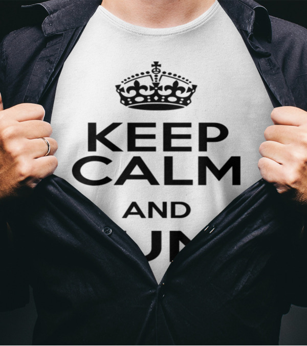 Keep Calm And Run Motivational Crown Logo Phrase T-Shirt