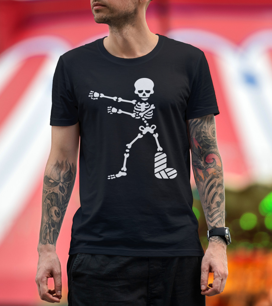 Broken Leg Plaster Floss Dance Flossing Skeleton T-Shirt