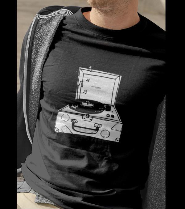 Everything Has A Rhythm Everything Dances Vintage Record Player Music Notes T-Shirt