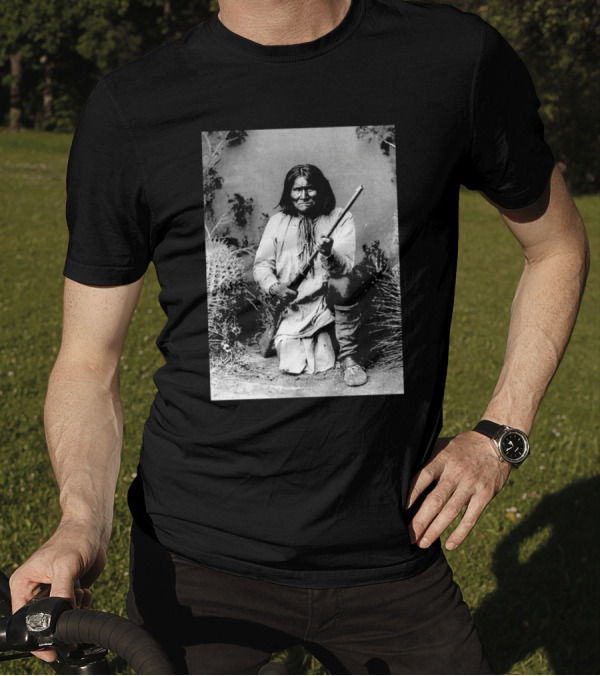 Apache Chief Geronimo Historical Photograph With Rifle T-Shirt