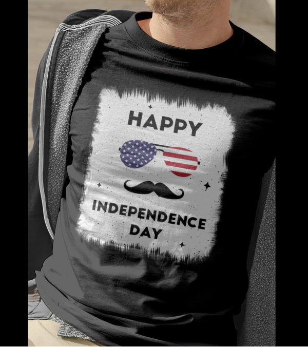 Happy Independence Day USA Flag Sunglasses Moustache T-Shirt